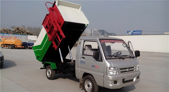 福田驭菱挂桶式垃圾车（2-3方）